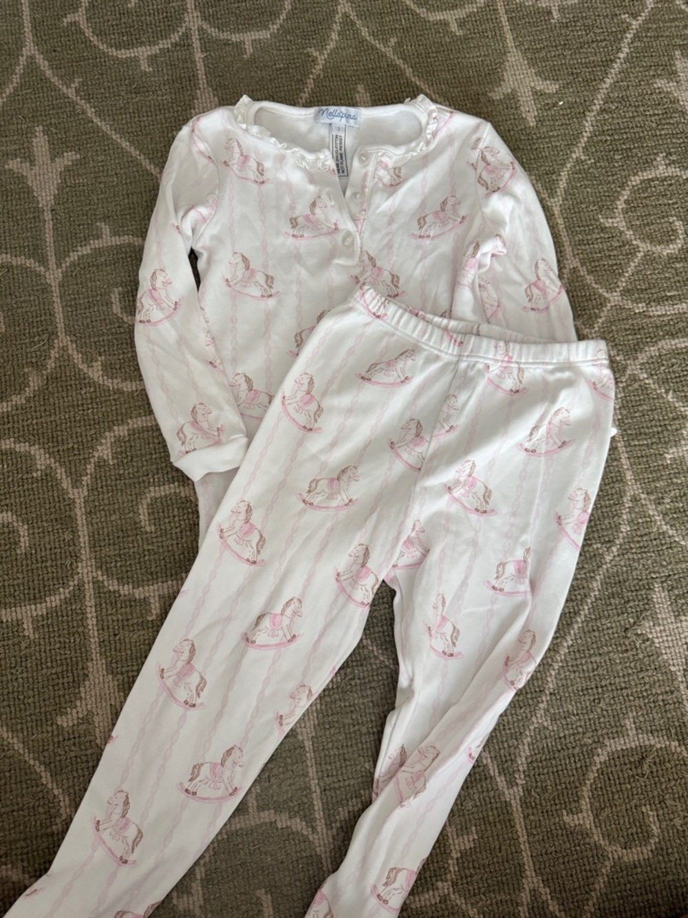 Nellapima Girls' White Pink Rocking Horse Pajama Set - Kids Size 3